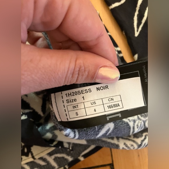 ba&sh Sessee Noir Black Floral Blouse - Picture 6 of 11